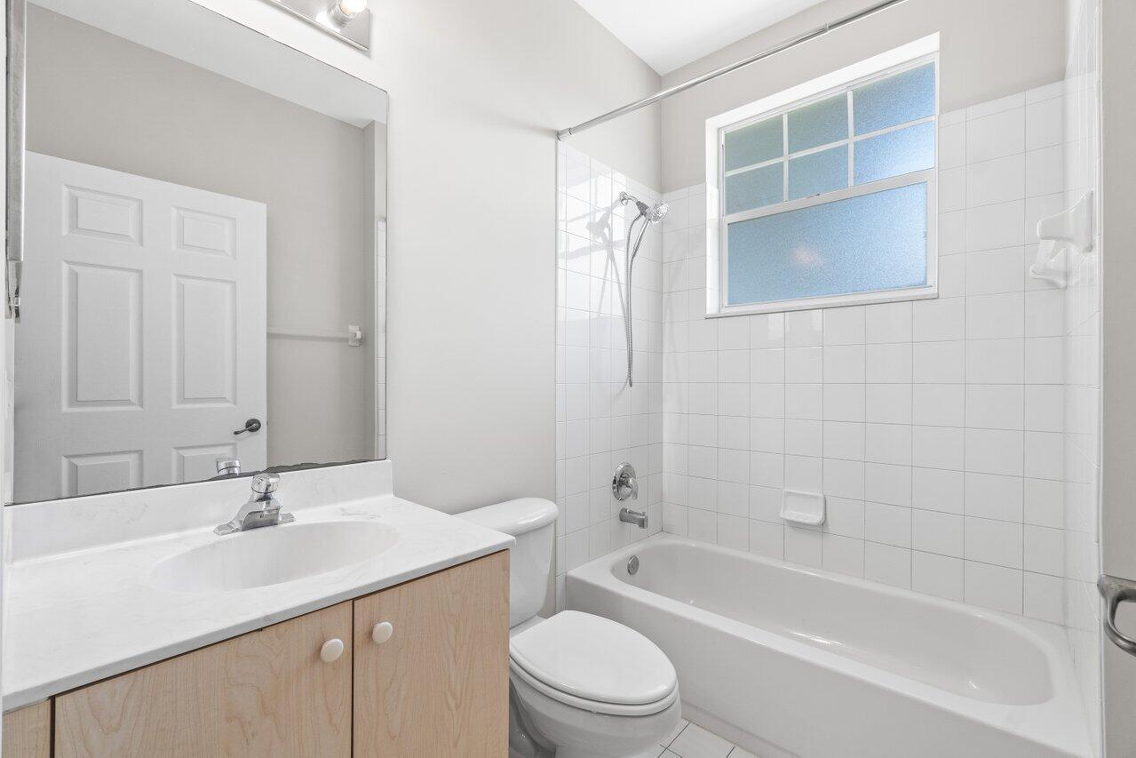 COCONUT KEY - Residential Lease