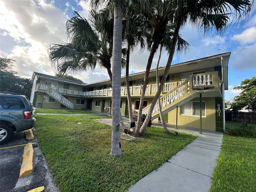 RENOVATED AND SPACIOUS 2 BEDROOM/1 1-BATHROOM APARTMENT IN DAVIE IN A QUIET BUILDING WITH VINYL FLOORS AND UPDATED KITCHEN. 10 MINUTES WALK TO NOVA SCHOOLS. 5 MIN DRIVE TO TURNPIKE AND I-595. 10 MIN DRIVE TO I-95. 5 MINS FROM THE HARD ROCK, CLOSE TO SHOPPING AND DINING, 3MONTHS’ RENT TO MOVE IN. DOES NOT INCLUDE WATER AND ELECTRICITY. NO ASSOCIATION APPROVAL NECESSARY. LAUNDRY ROOM ON THE FLOOR.