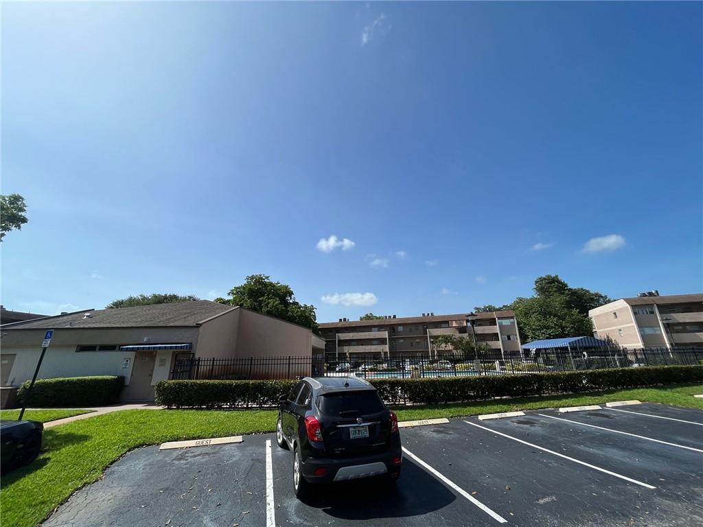 SANDS POINT CONDOMINIUM V - Residential