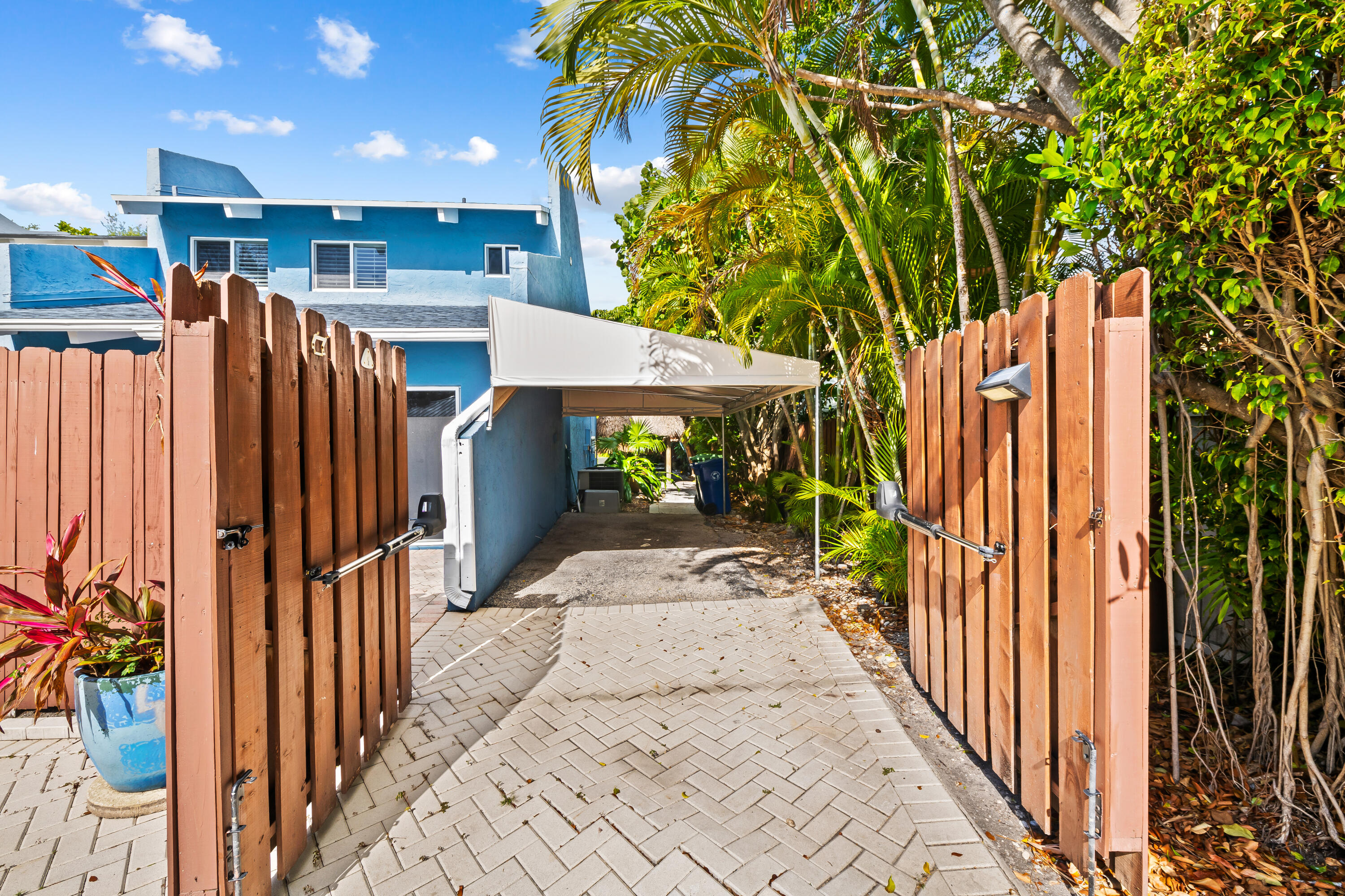 VICTORIA PARK CORR AMEN PLAT - Residential Lease
