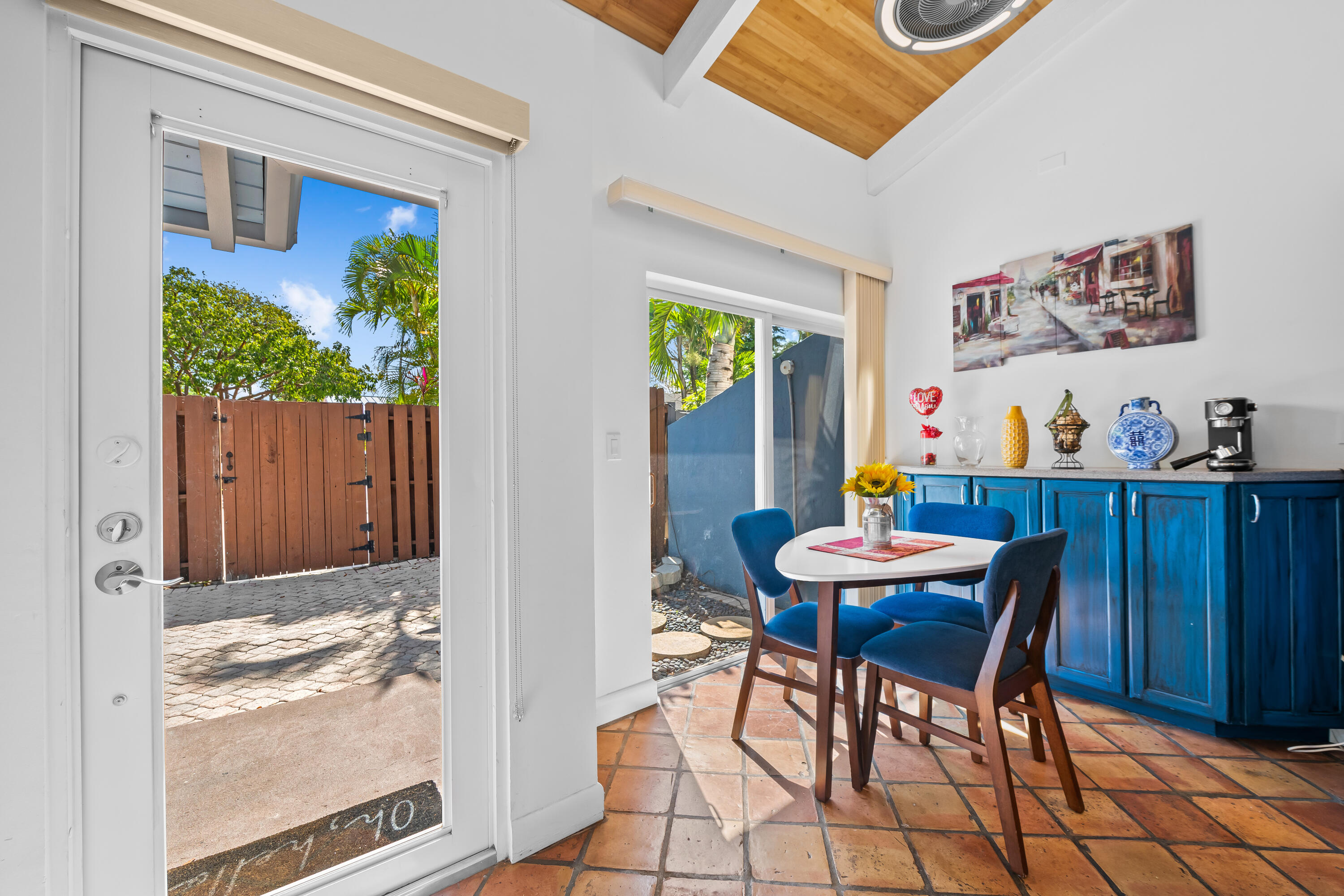 VICTORIA PARK CORR AMEN PLAT - Residential Lease