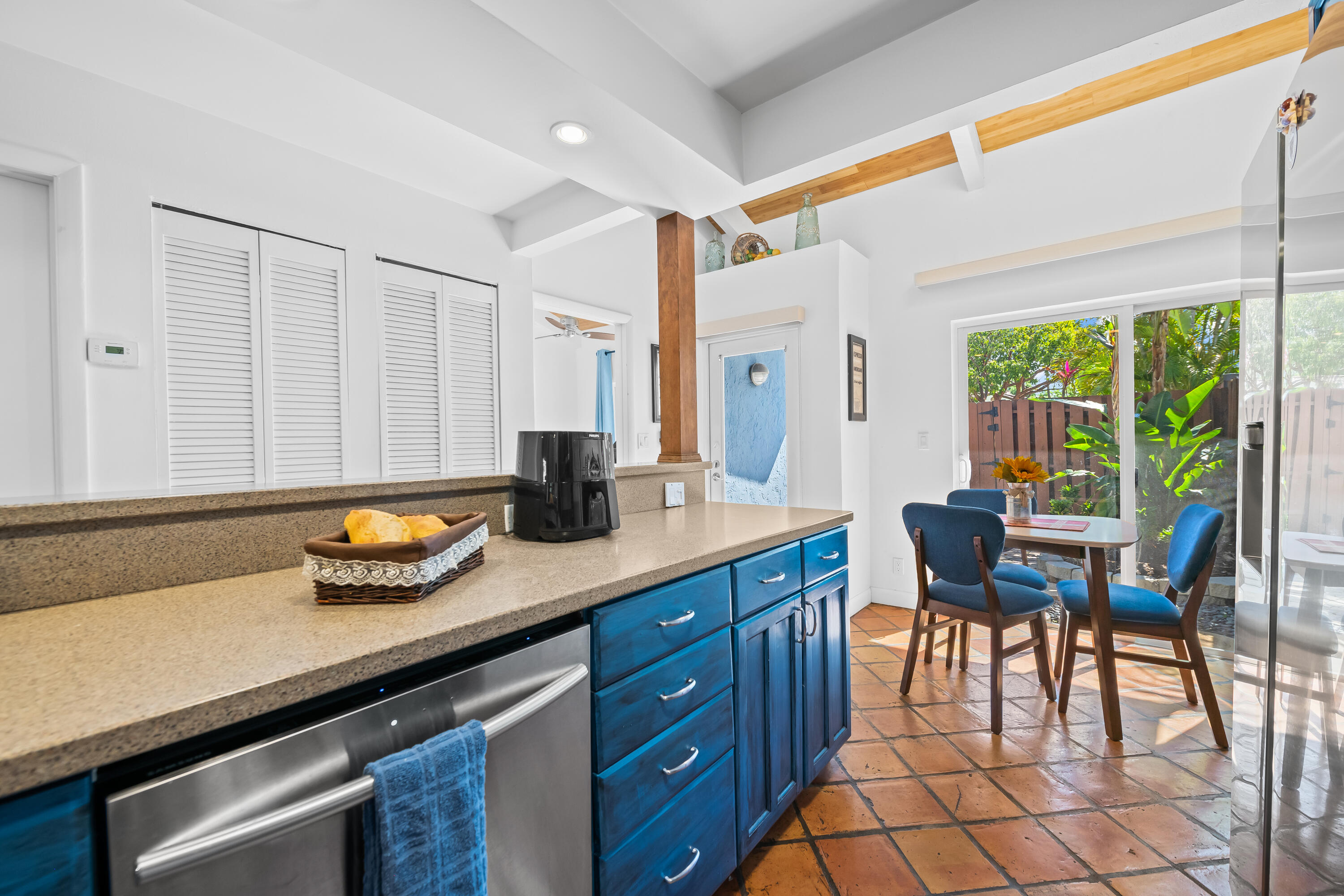 VICTORIA PARK CORR AMEN PLAT - Residential Lease