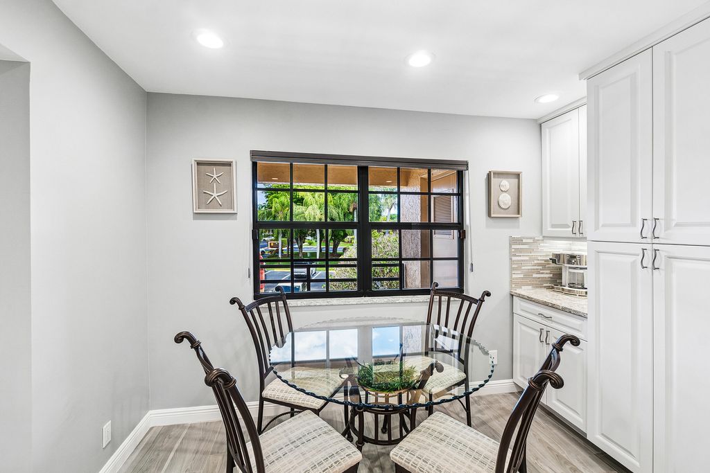 Photo of 6410 Aspen Glen Circle, Boynton Beach, FL 33437 (MLS # B26015295)