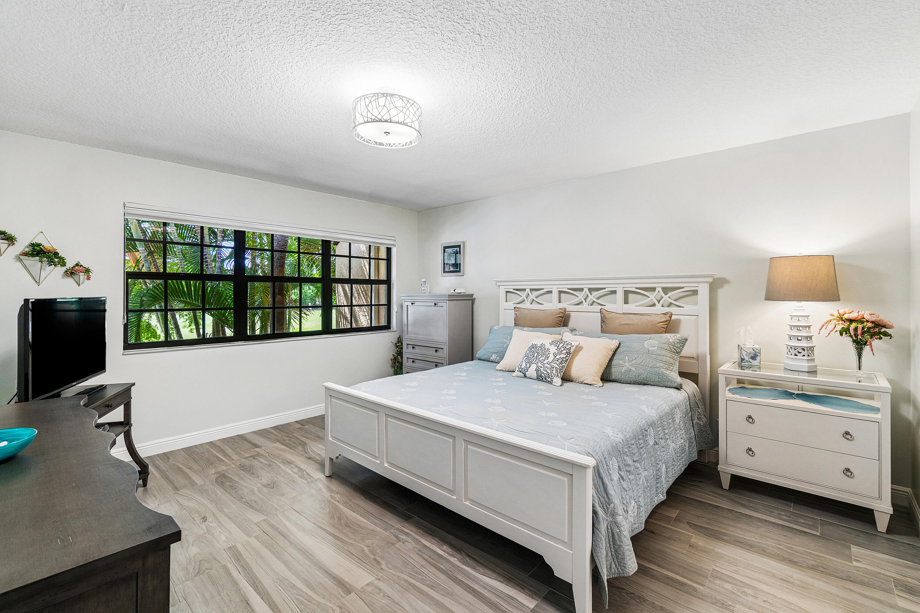 INDIAN SPRING - Residential