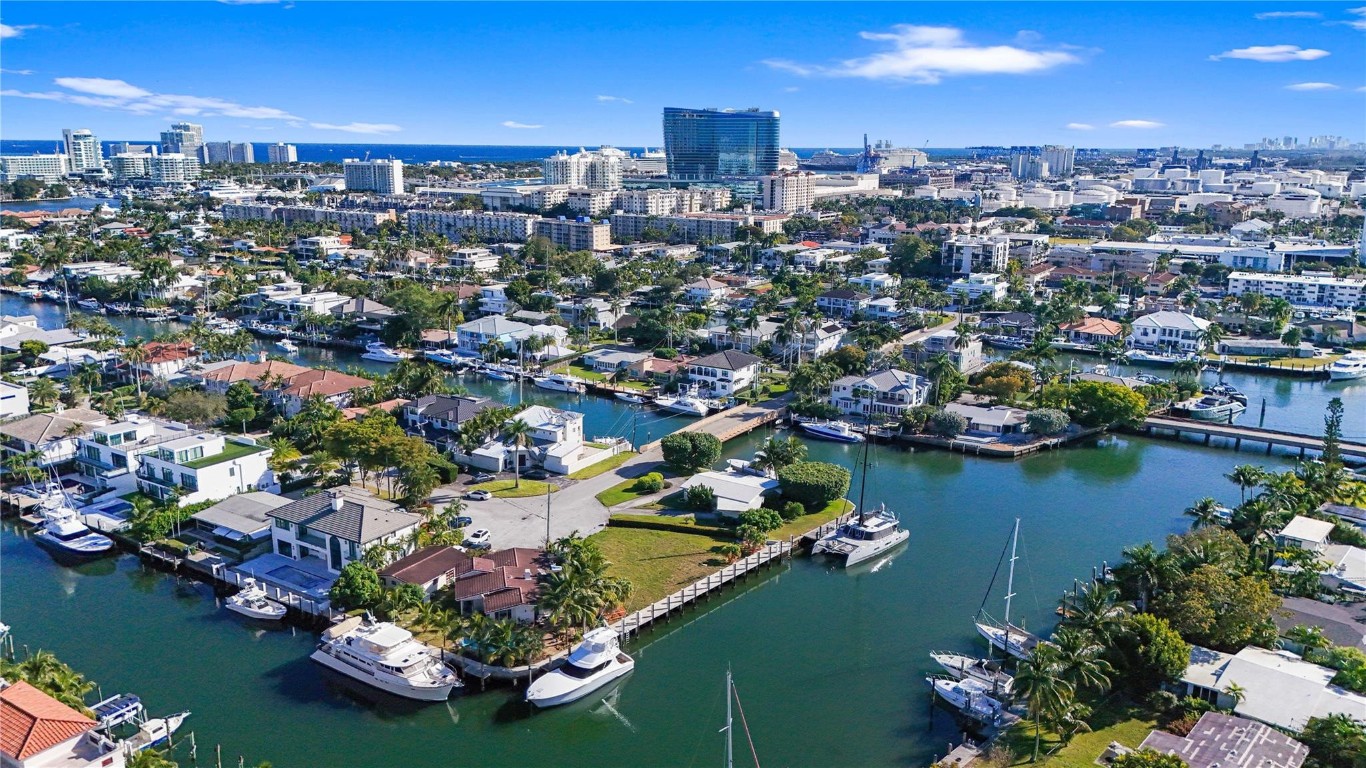 Lauderdale Harbors Sec A - Residential