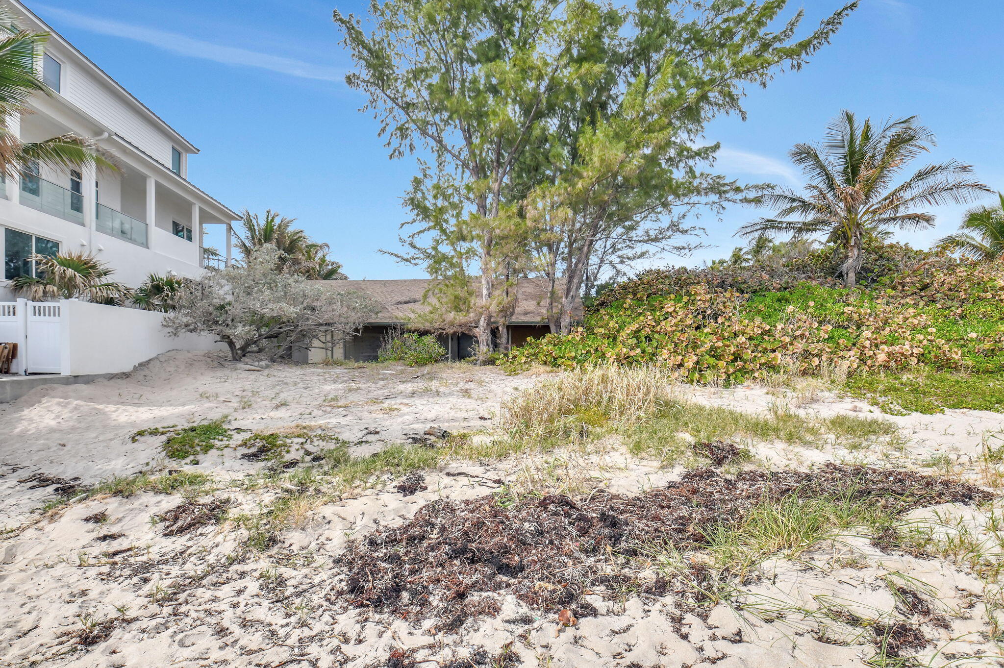 PALM BEACH SHORE ACRES - Residential