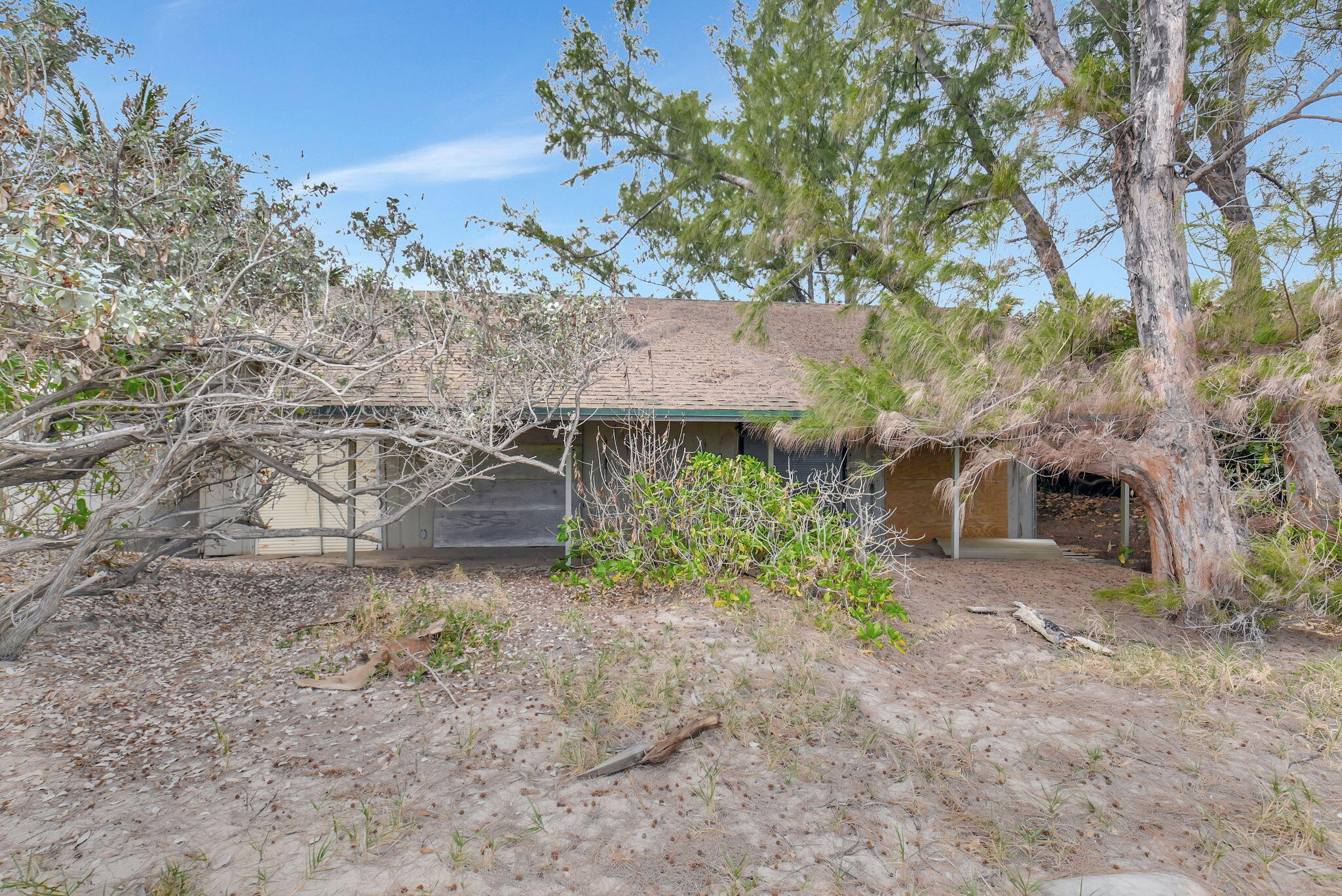 PALM BEACH SHORE ACRES - Residential