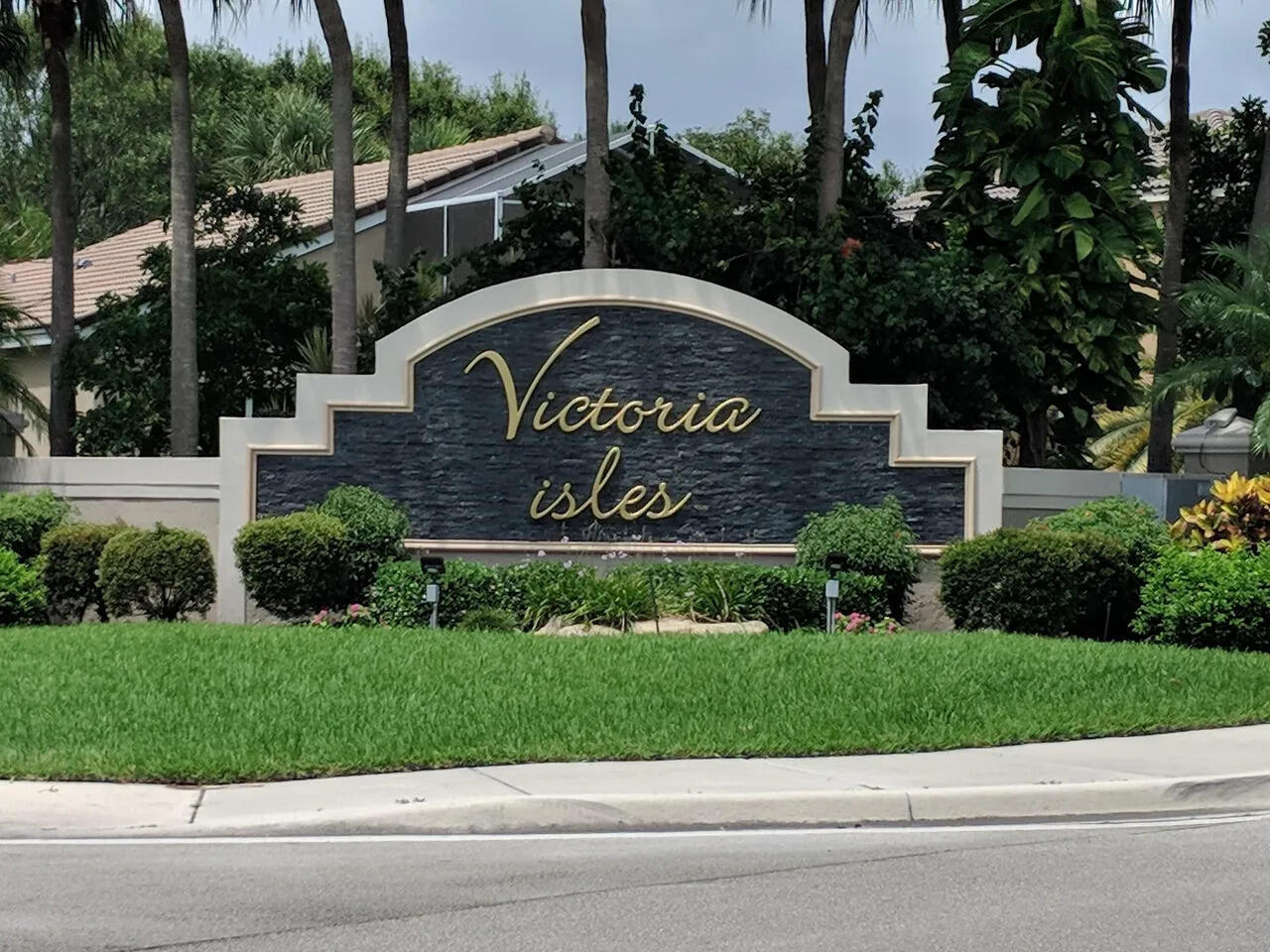 SAWGRASS EXCHANGE PLAT - Residential Lease