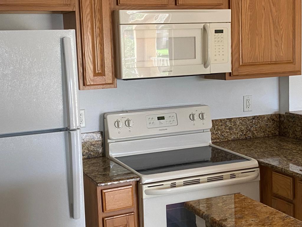 THE CLUB AT ST LUCIE WEST - Residential Lease