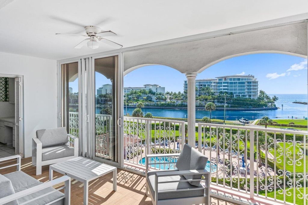 Photo of 1040 Banyan Road #501c, Boca Raton, FL 33432 (MLS # R11093142)