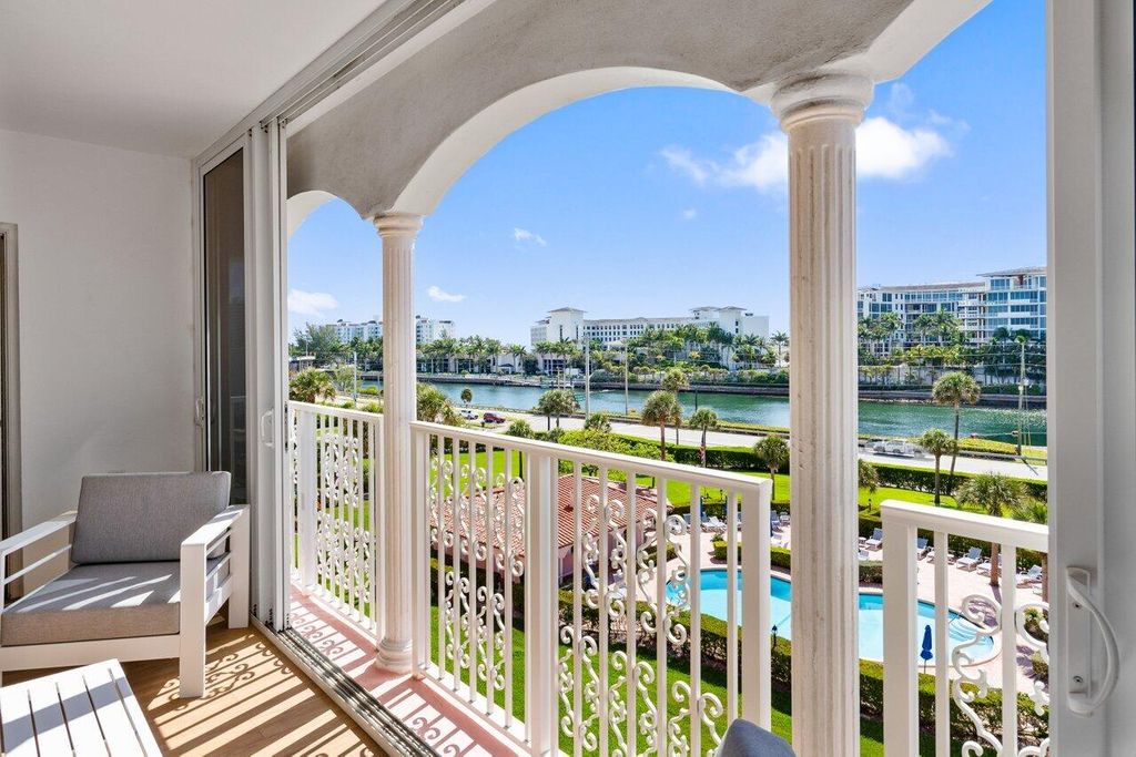 Photo of 1040 Banyan Road #501c, Boca Raton, FL 33432 (MLS # R11093142)