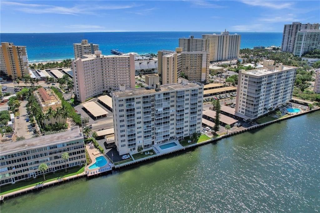 Photo of 303 N Riverside Drive #PH-4, Pompano Beach, FL 33062 (MLS # F10548311)