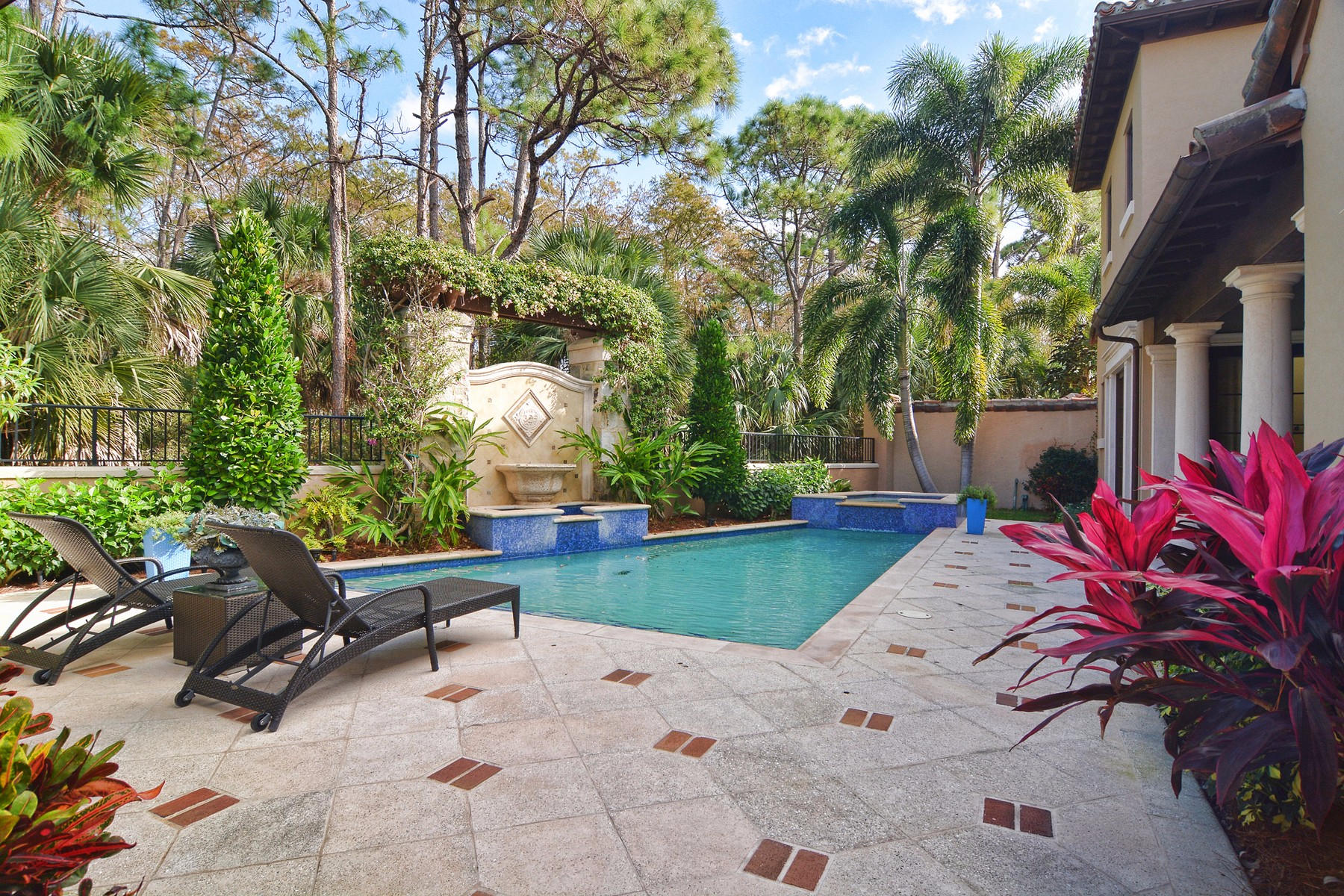 The Bears Club - Residential