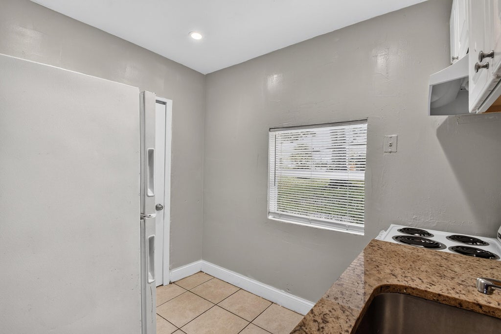 Photo of 885887 7TH Street #200, West Palm Beach, FL 33401 (MLS # B26080073)