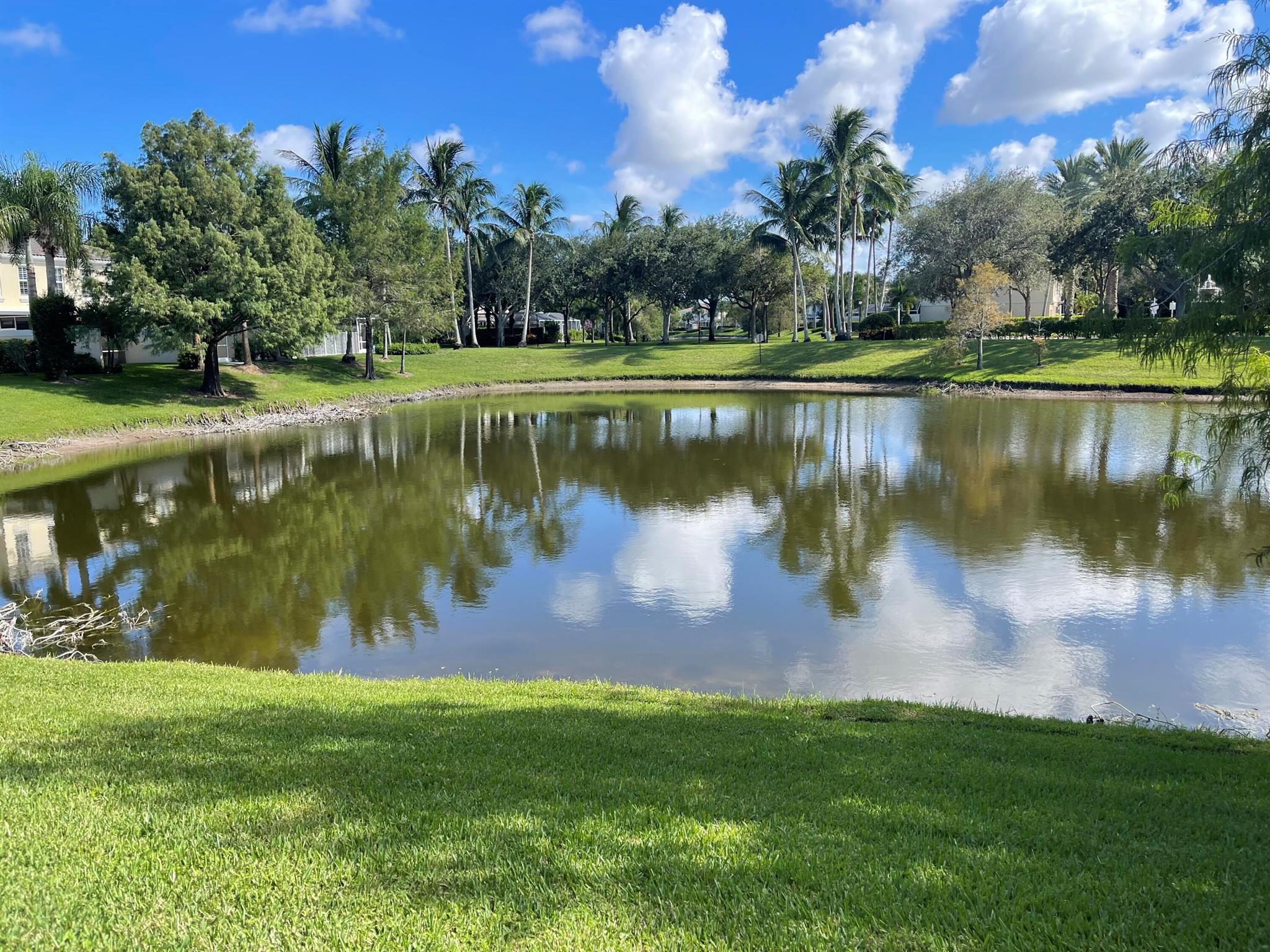 CATALINA LAKES - Residential