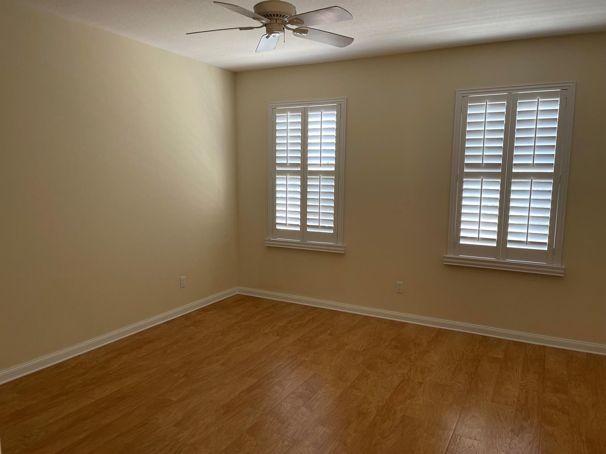 CATALINA LAKES - Residential