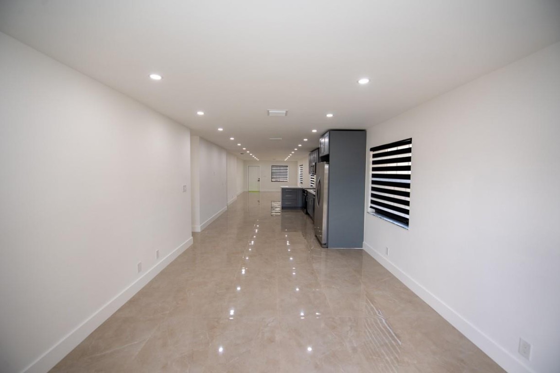 Town Of Modelo Dania B-49 - Residential