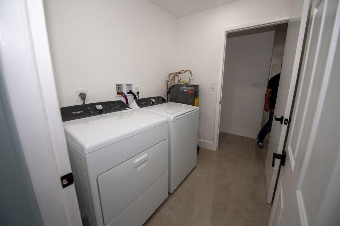 Town Of Modelo Dania B-49 - Residential