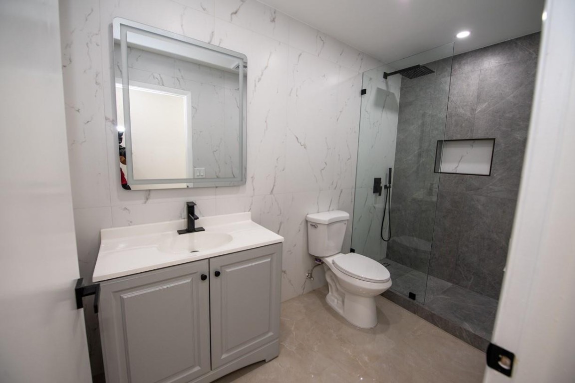 Town Of Modelo Dania B-49 - Residential