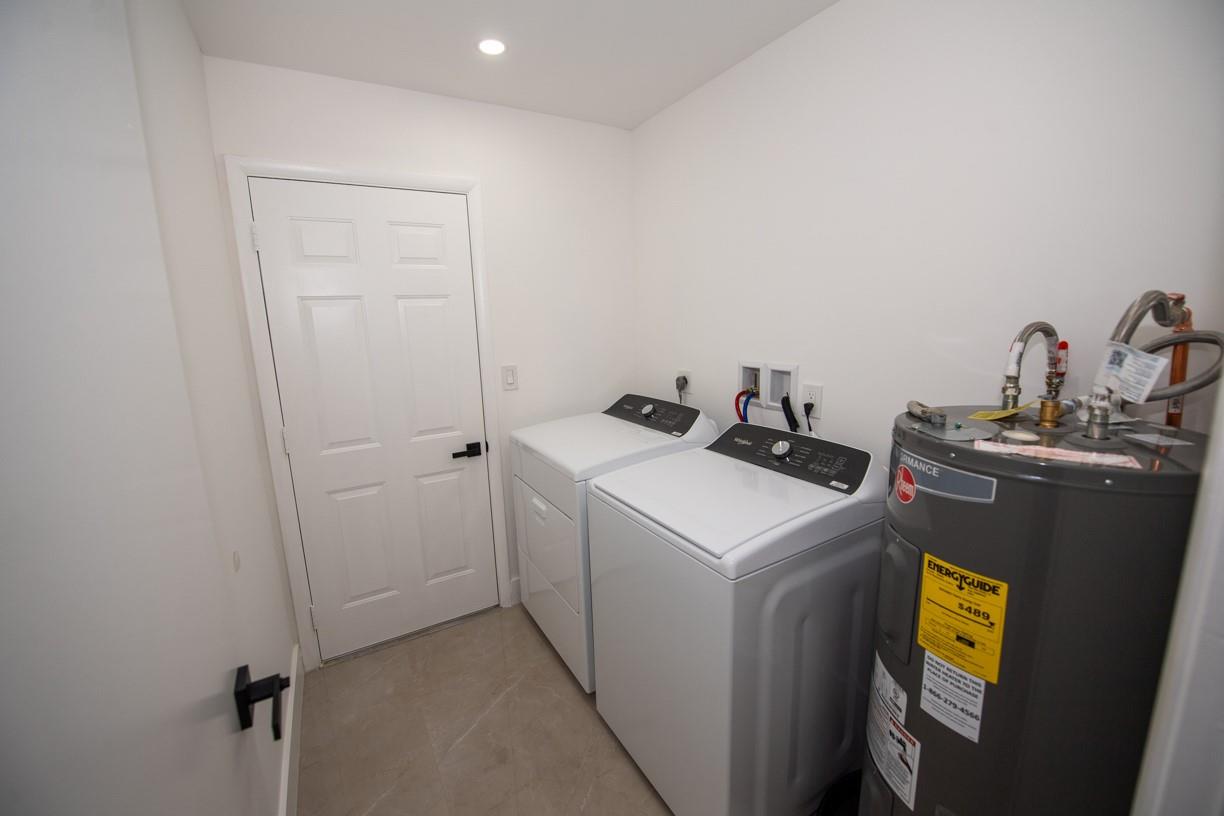 Town Of Modelo Dania B-49 - Residential