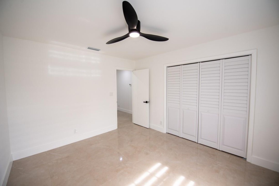 Town Of Modelo Dania B-49 - Residential