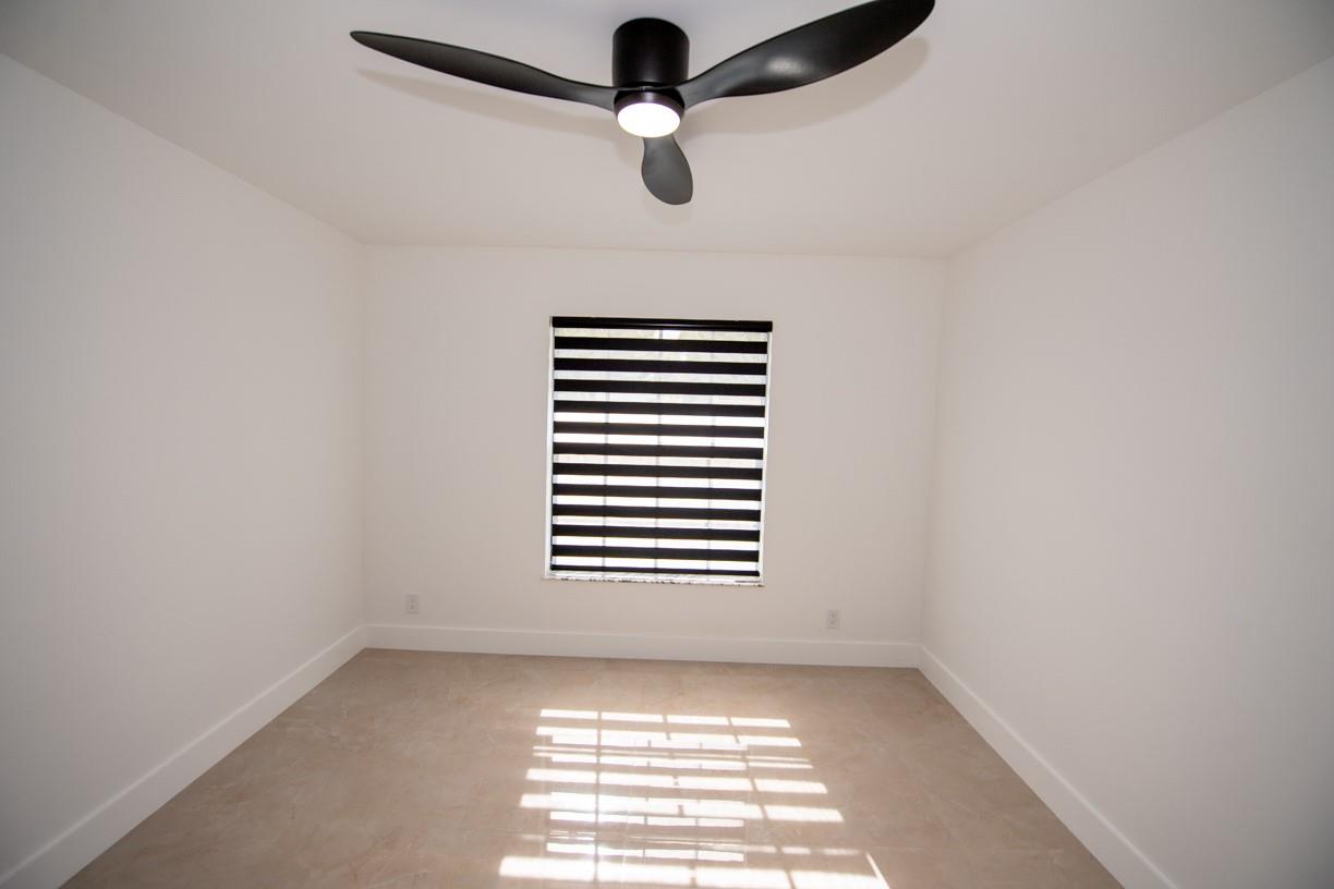 Town Of Modelo Dania B-49 - Residential