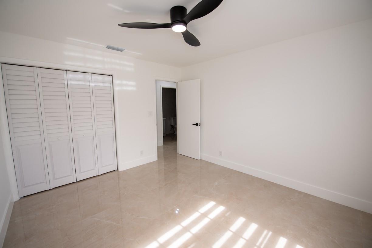 Town Of Modelo Dania B-49 - Residential