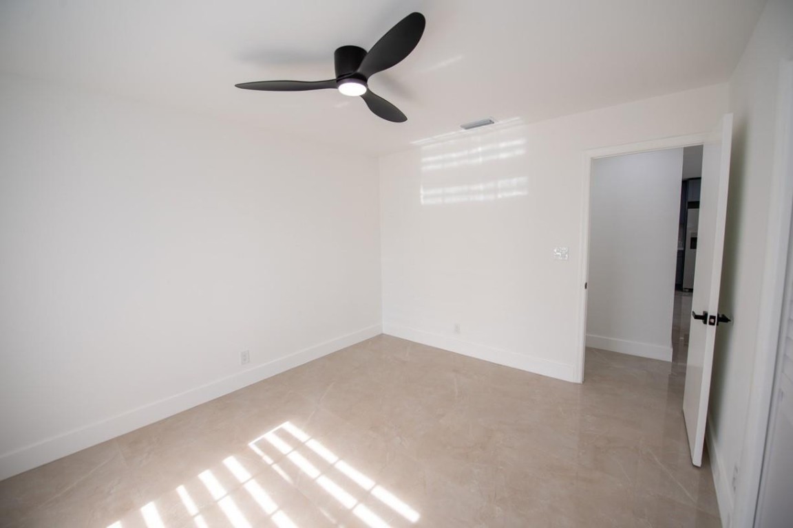 Town Of Modelo Dania B-49 - Residential