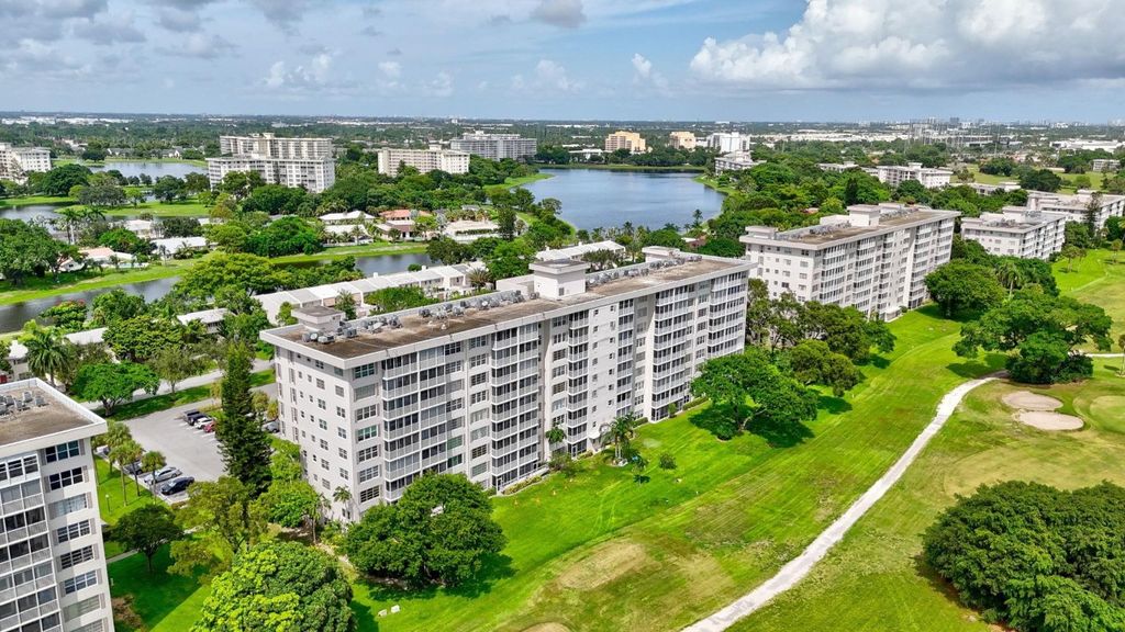 Photo of 3100 N Palm Aire Drive #904, Pompano Beach, FL 33069 (MLS # F10460032)