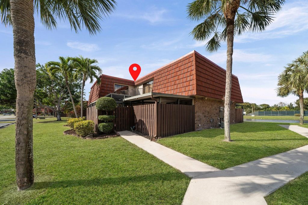 Photo of 8373 Boca Rio Drive, Boca Raton, FL 33433 (MLS # F10552603)