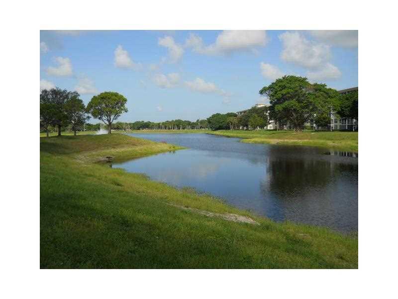 PALM-AIRE C C APTS 38 CON - Residential Lease