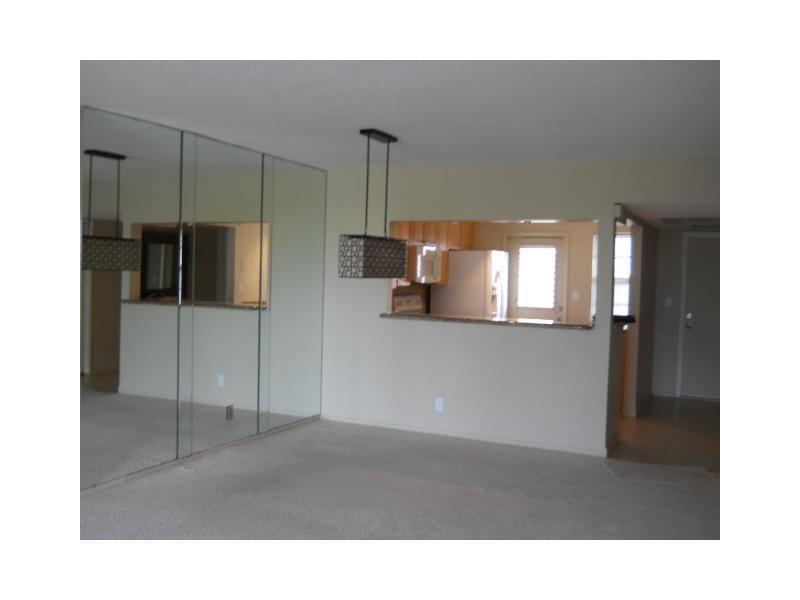 PALM-AIRE C C APTS 38 CON - Residential Lease