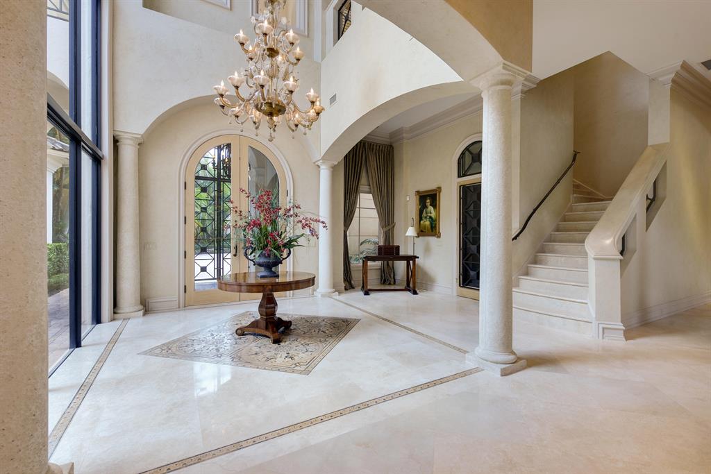 MIZNER LAKE ESTATES - Residential