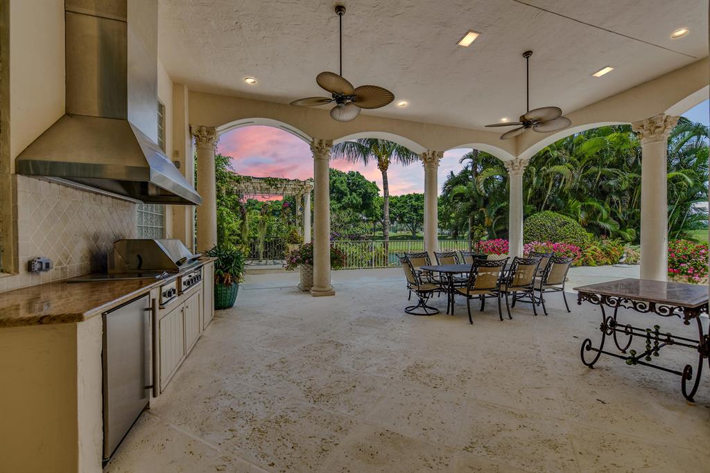 MIZNER LAKE ESTATES - Residential