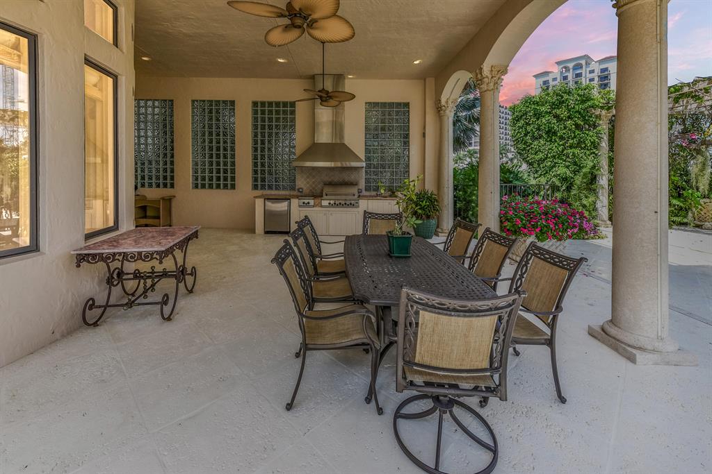 MIZNER LAKE ESTATES - Residential