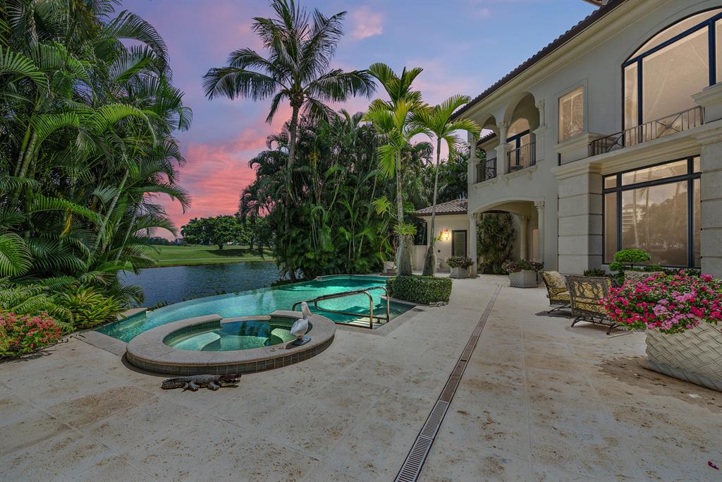 MIZNER LAKE ESTATES - Residential