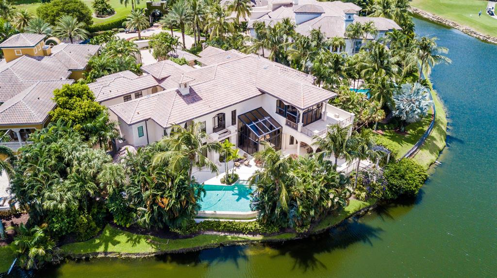 MIZNER LAKE ESTATES - Residential