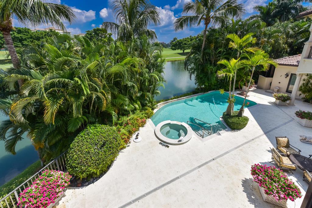 MIZNER LAKE ESTATES - Residential