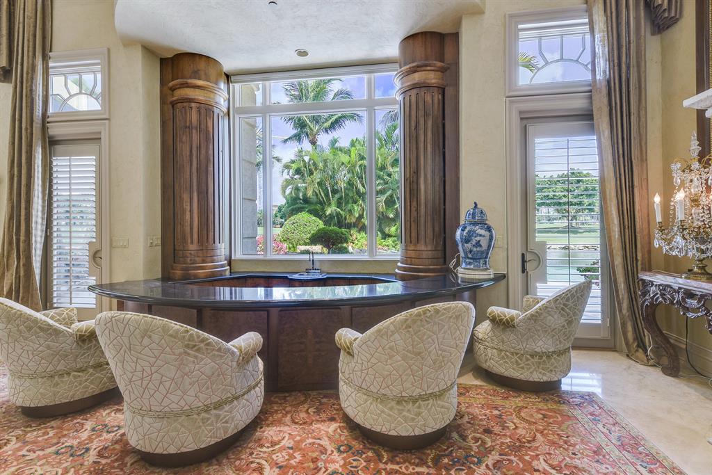 MIZNER LAKE ESTATES - Residential