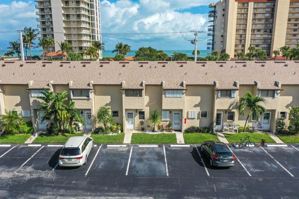Photo of 4245 N Highway A1a Highway #4, Hutchinson Island, FL 34949 (MLS # R10937771)