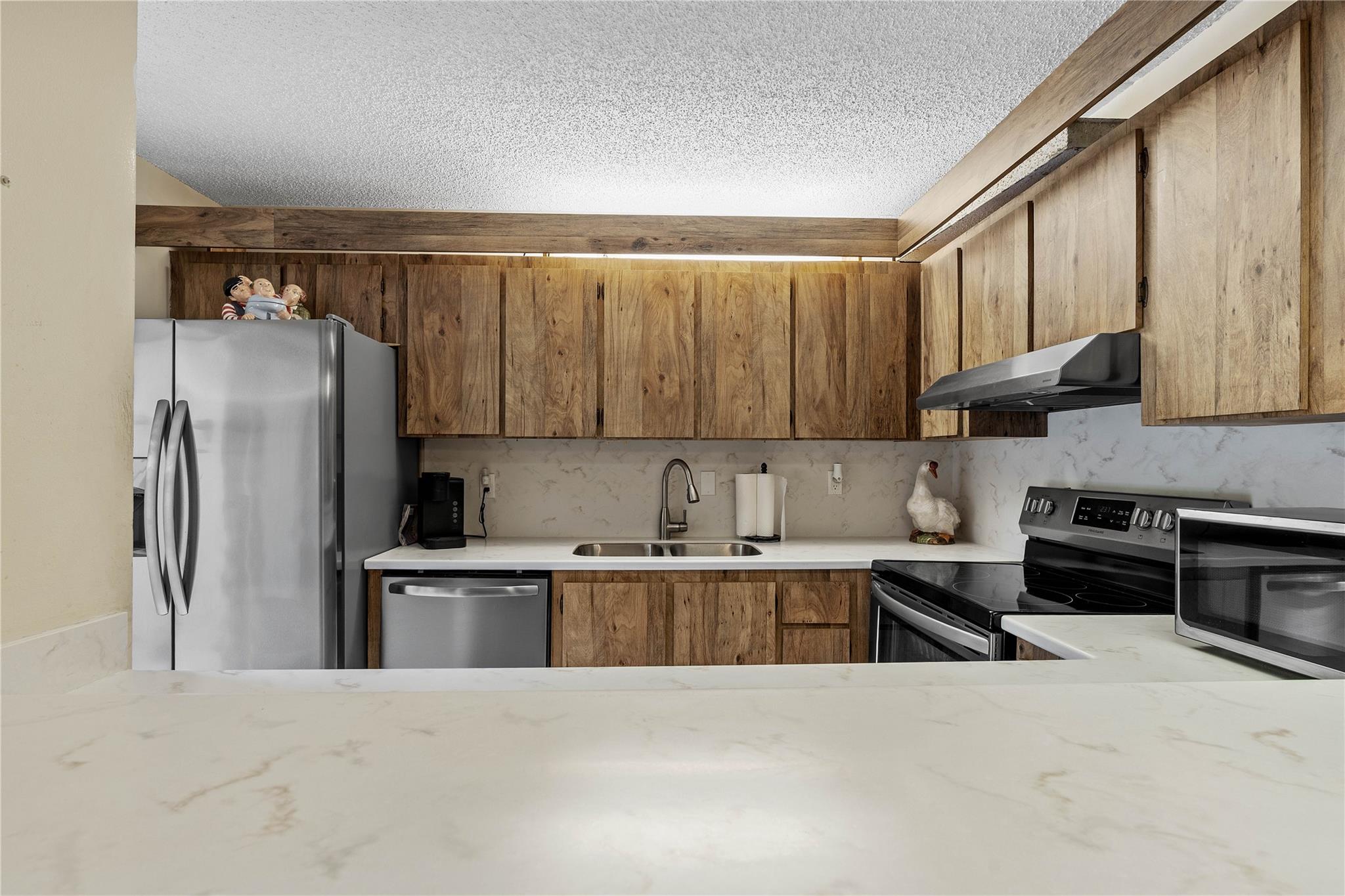 SPRINGDALE HOMES - Residential