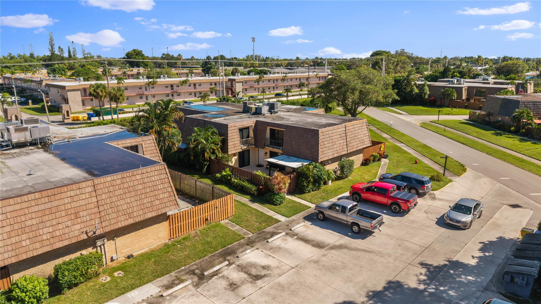 SPRINGDALE HOMES - Residential