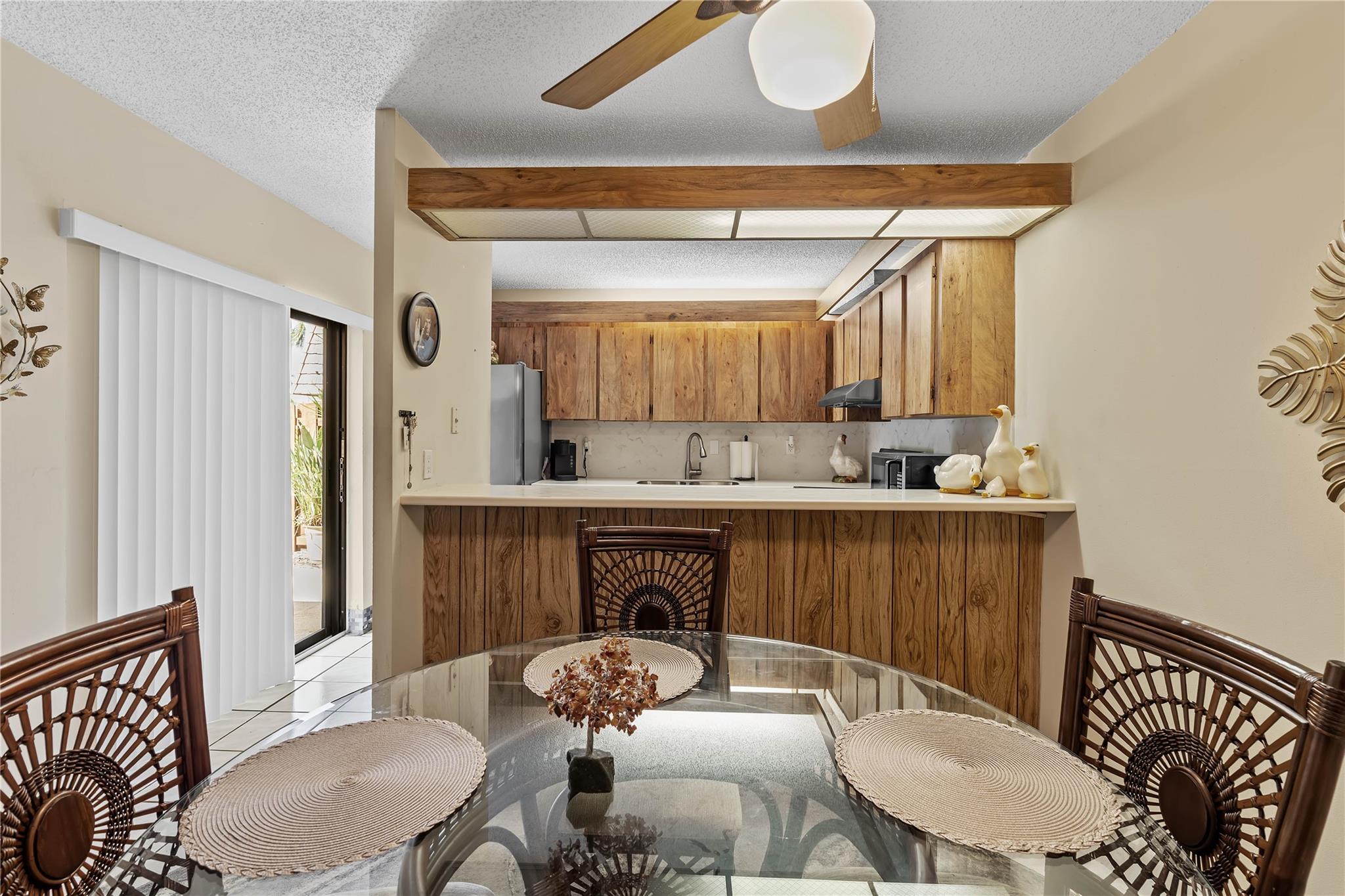 SPRINGDALE HOMES - Residential