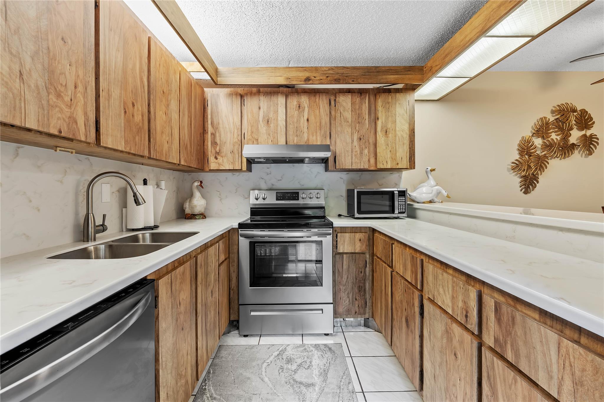 SPRINGDALE HOMES - Residential