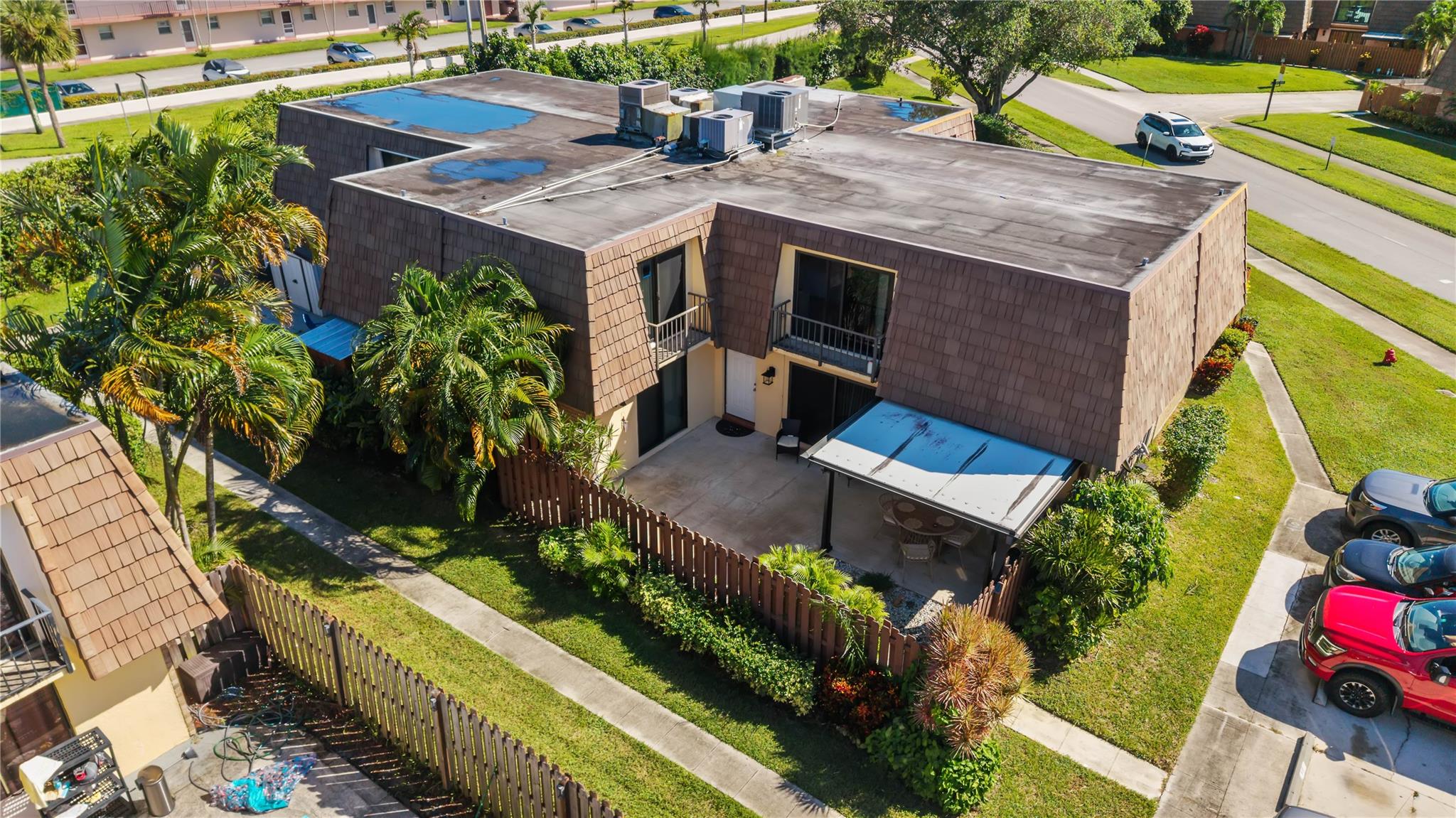 SPRINGDALE HOMES - Residential