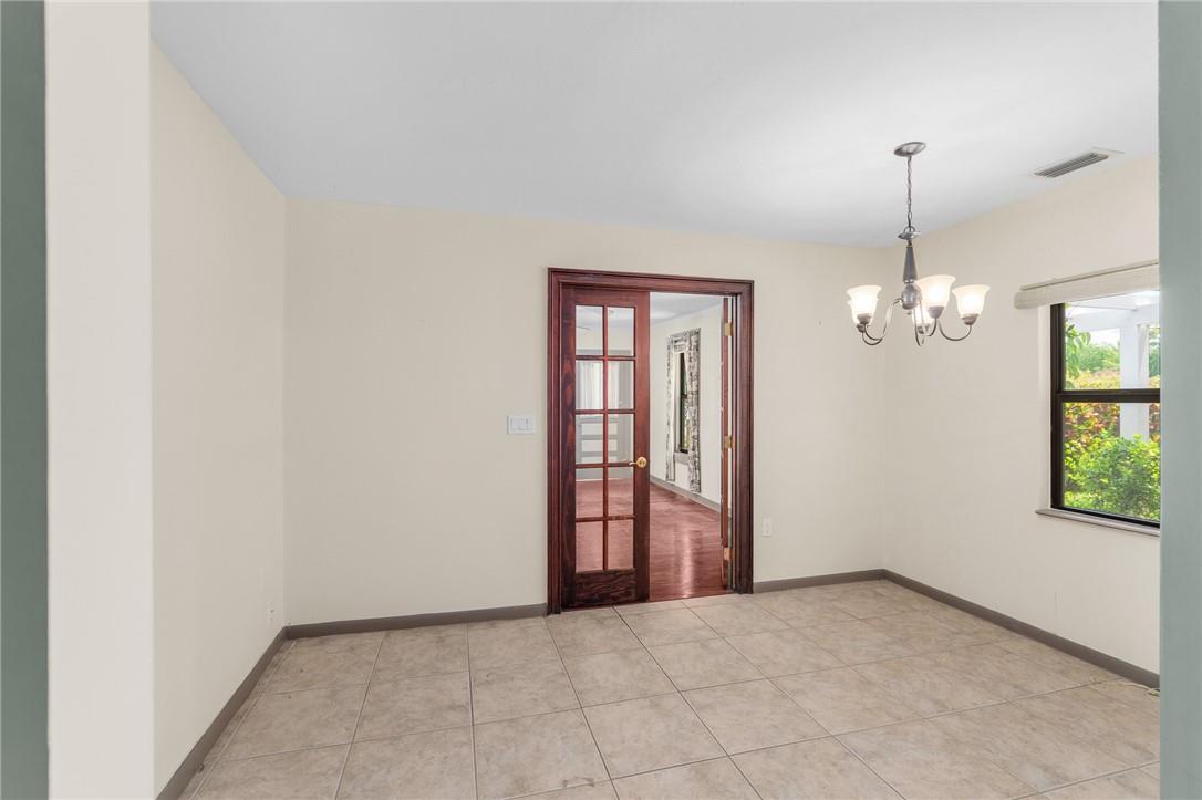 OAKLAND PARK SECOND ADD - Residential