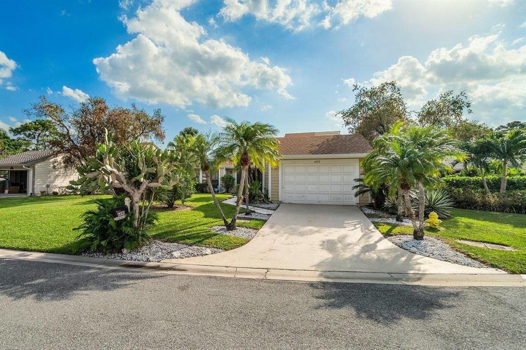 Photo of 6690 S Pine Court, West Palm Beach, FL 33418 (MLS # R10702421)