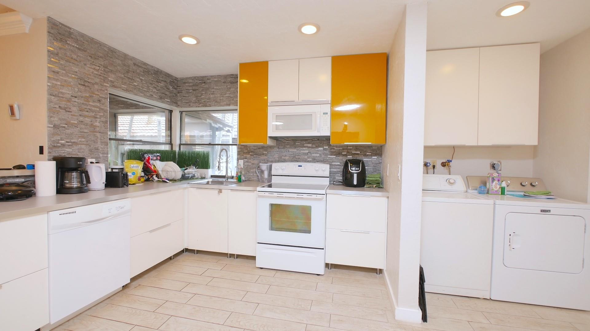 hills of inverrary - Residential