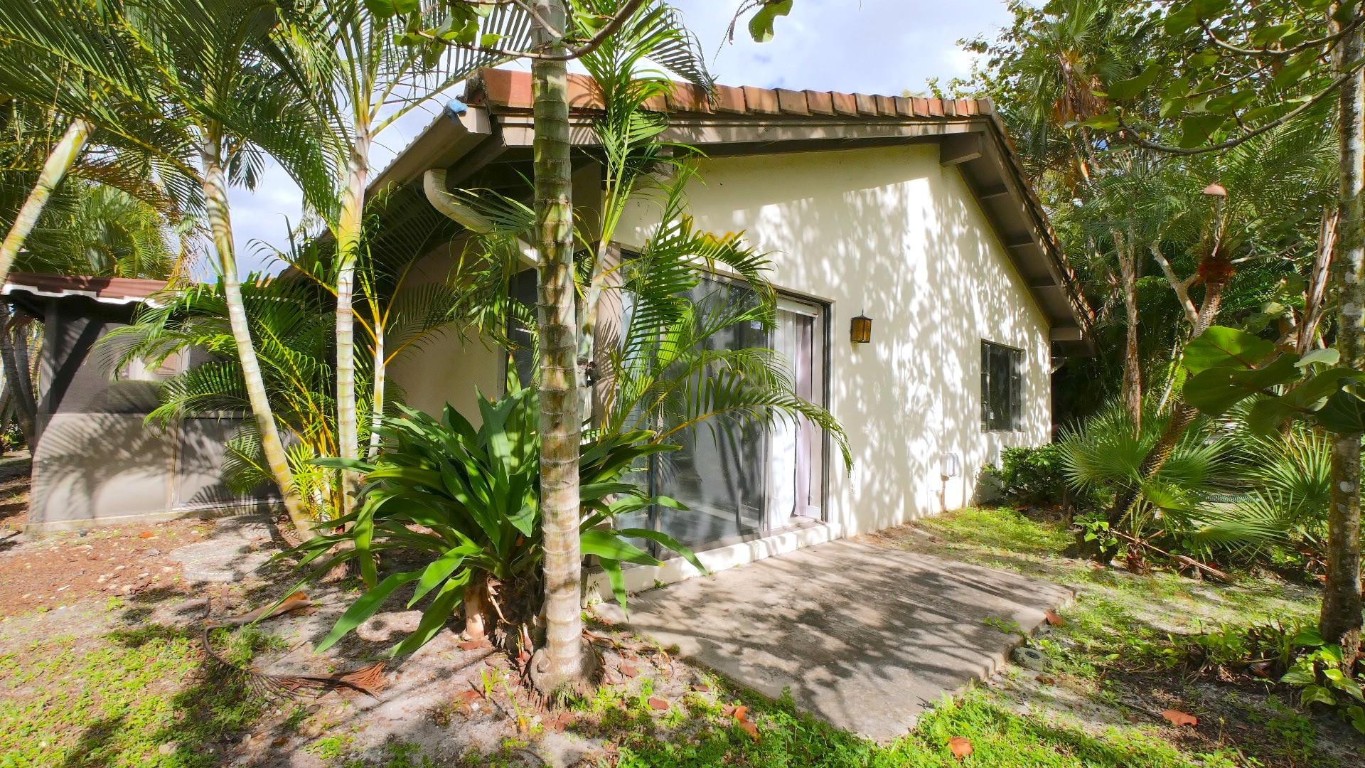 hills of inverrary - Residential