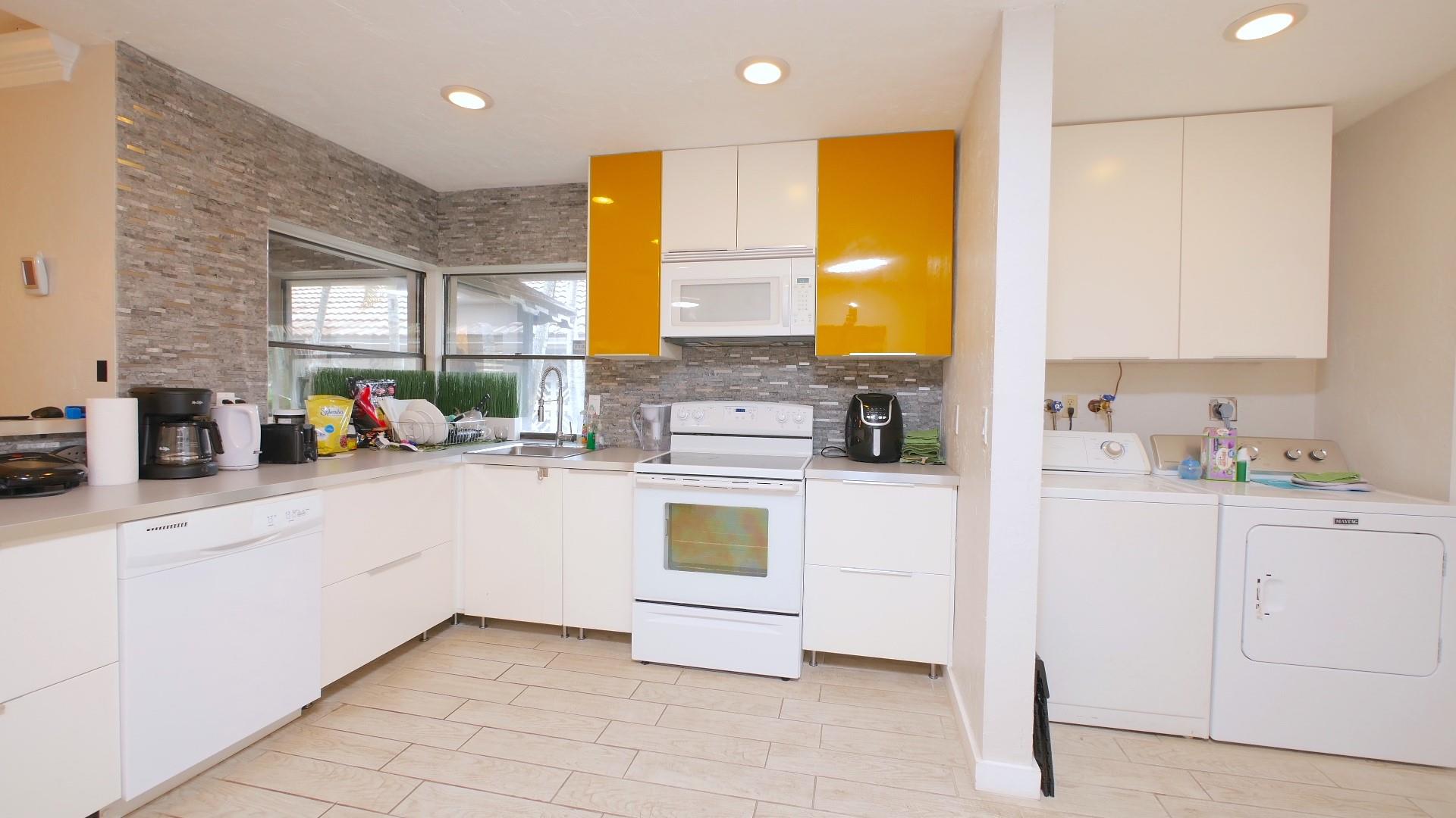 hills of inverrary - Residential